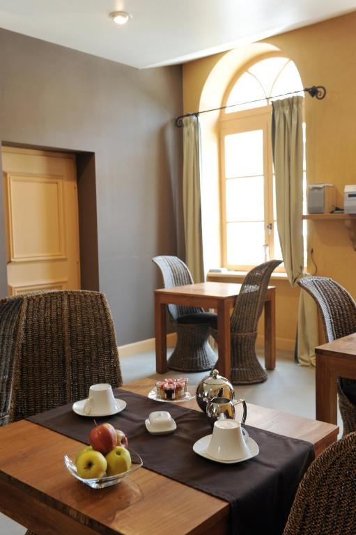 Logis De Nantas Bed and Breakfast Saint-Jean-Bonnefonds Zewnętrze zdjęcie